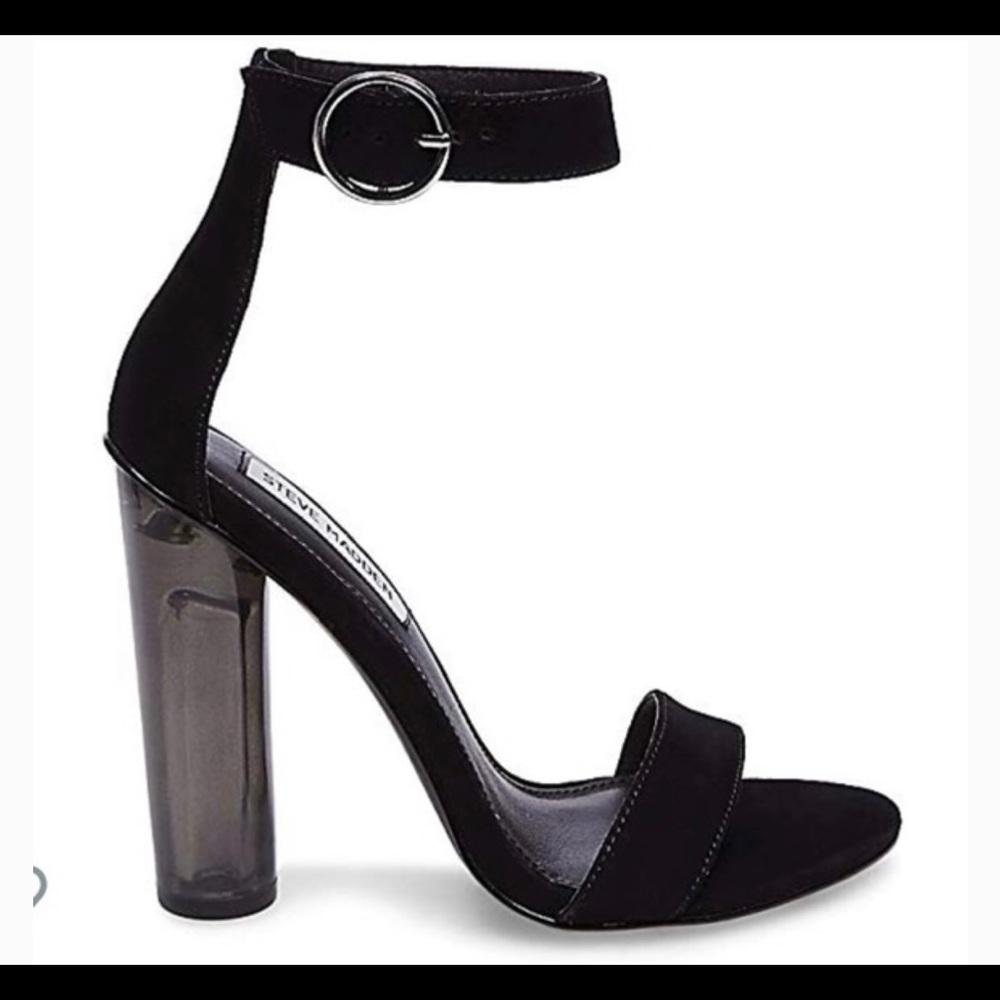 Steve Madden “Teaser” sandal